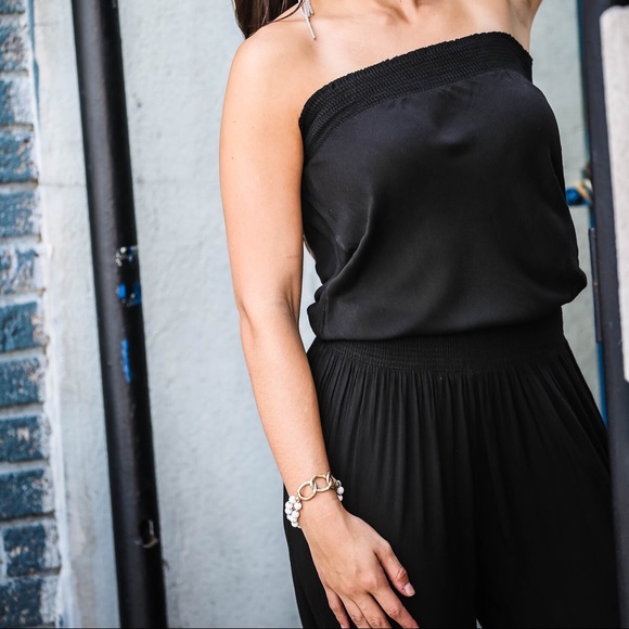 Black jumper BRAND NEW - Picture 2 of 3